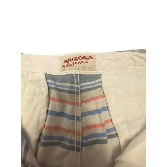 Arizona Jean Co Mens Shorts White, Blue/Red Stripes, size 34 pockets belt loop - Picture 5 of 12